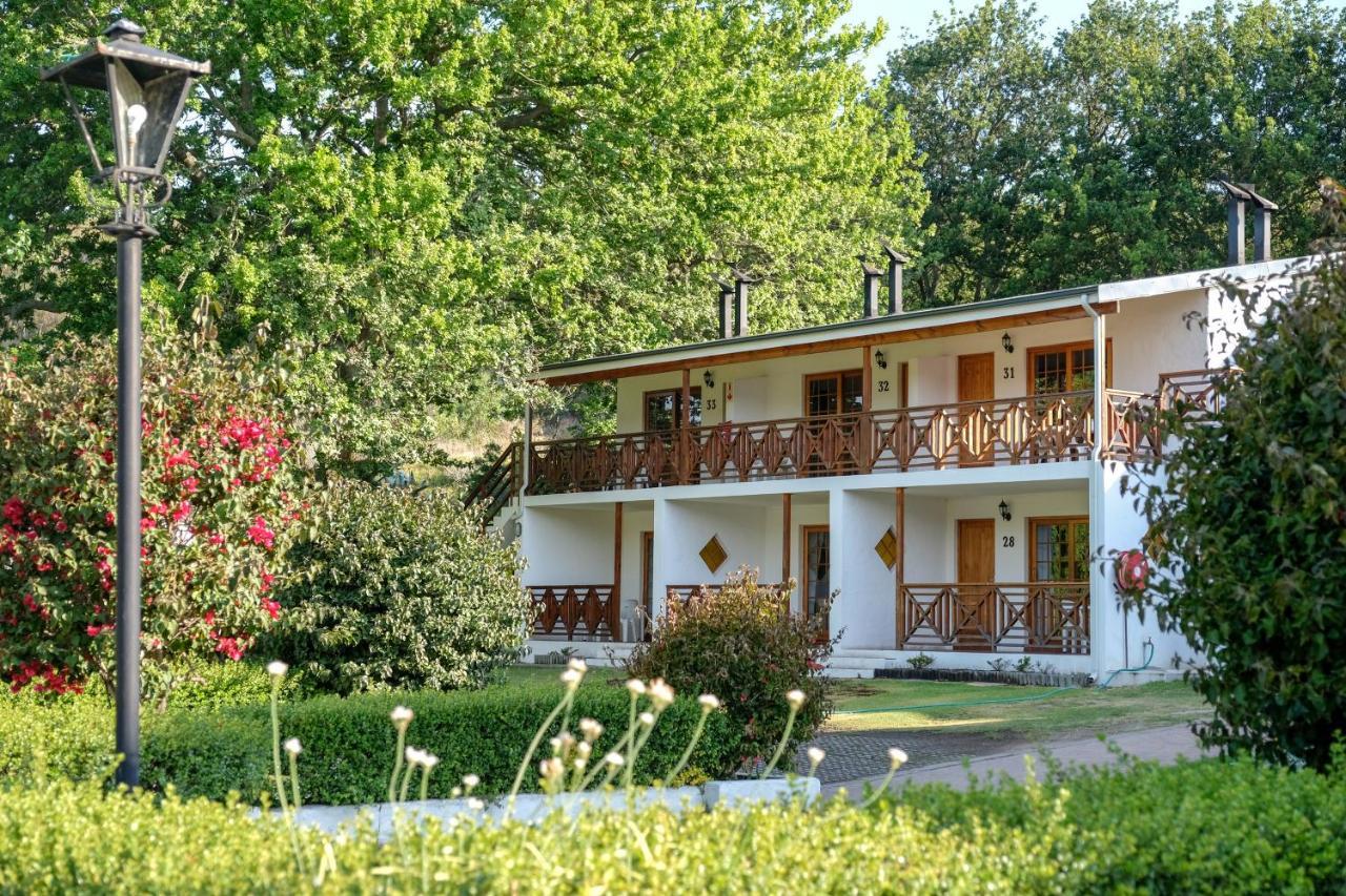 Houw Hoek Hotel Botrivier Exterior photo